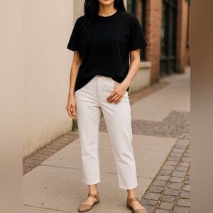 Christopher & Banks womens white cropped pants Summer size 8 comfort stretch EC